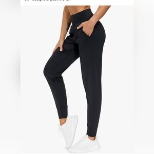 THE GYM PEOPLE Women's Joggers!